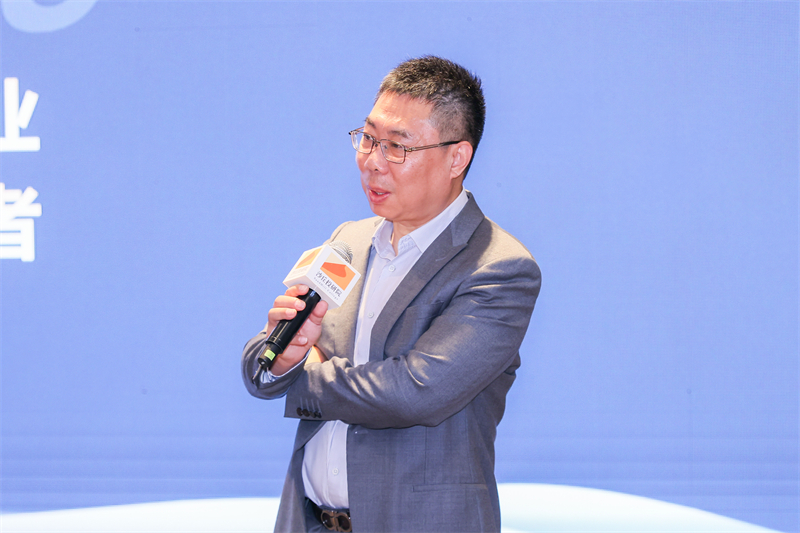 WANG0683.jpg